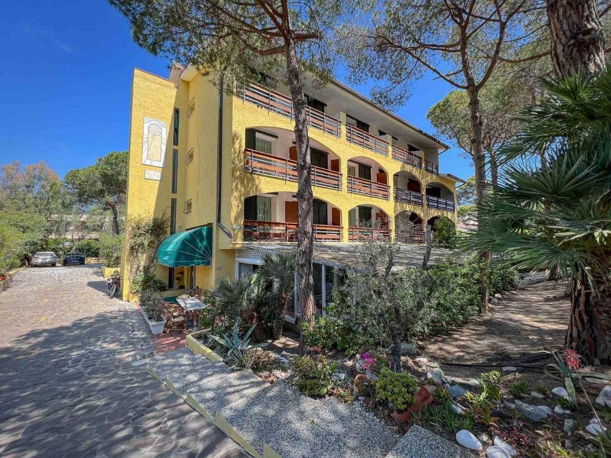 Hotel Meridiana Marina di Campo Kültér fotó